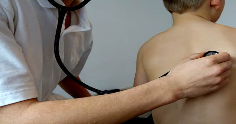 Difendersi dalla tosse secca con rimedi naturali