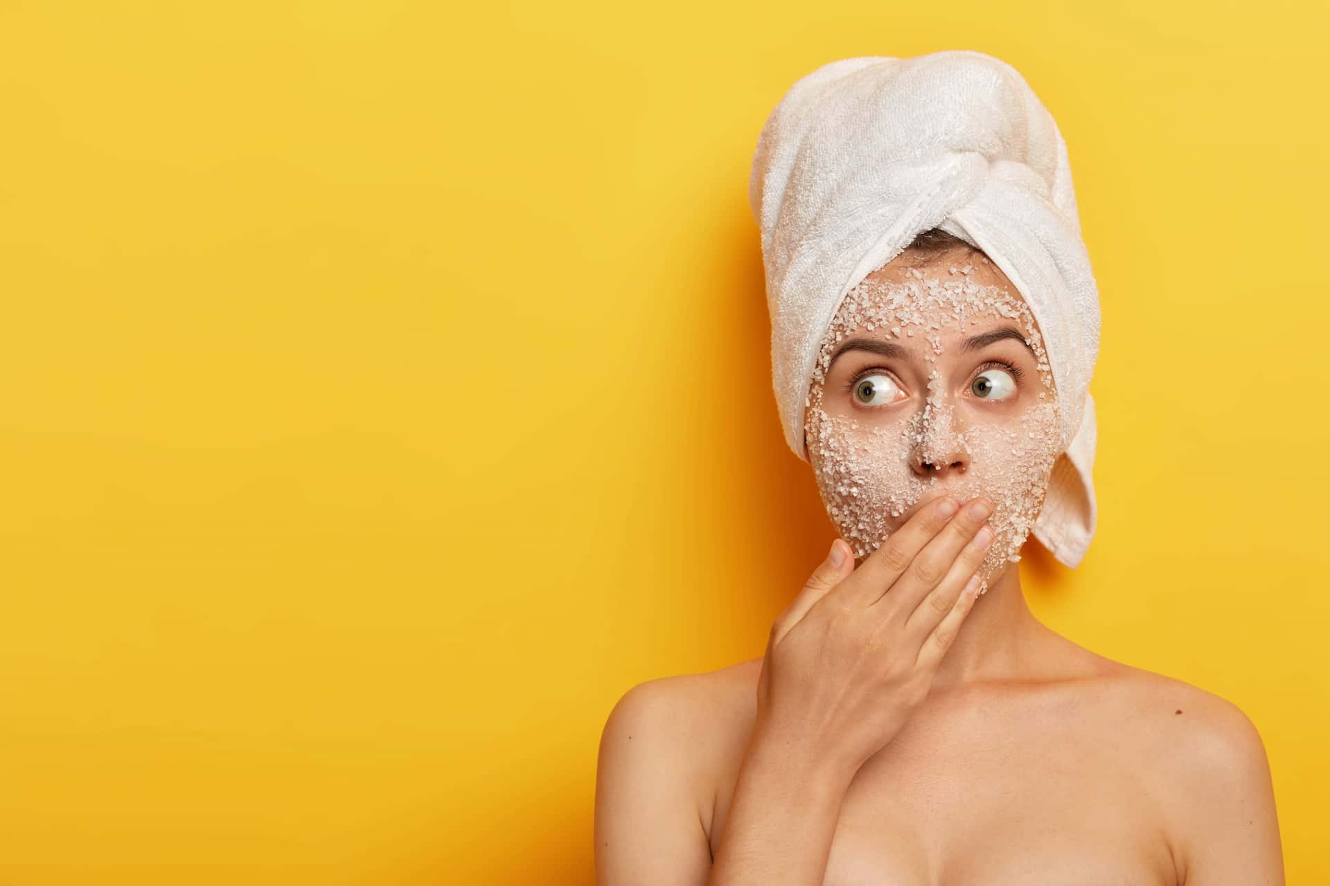 Come eliminare i punti neri, inestetismi che compaiono sul viso