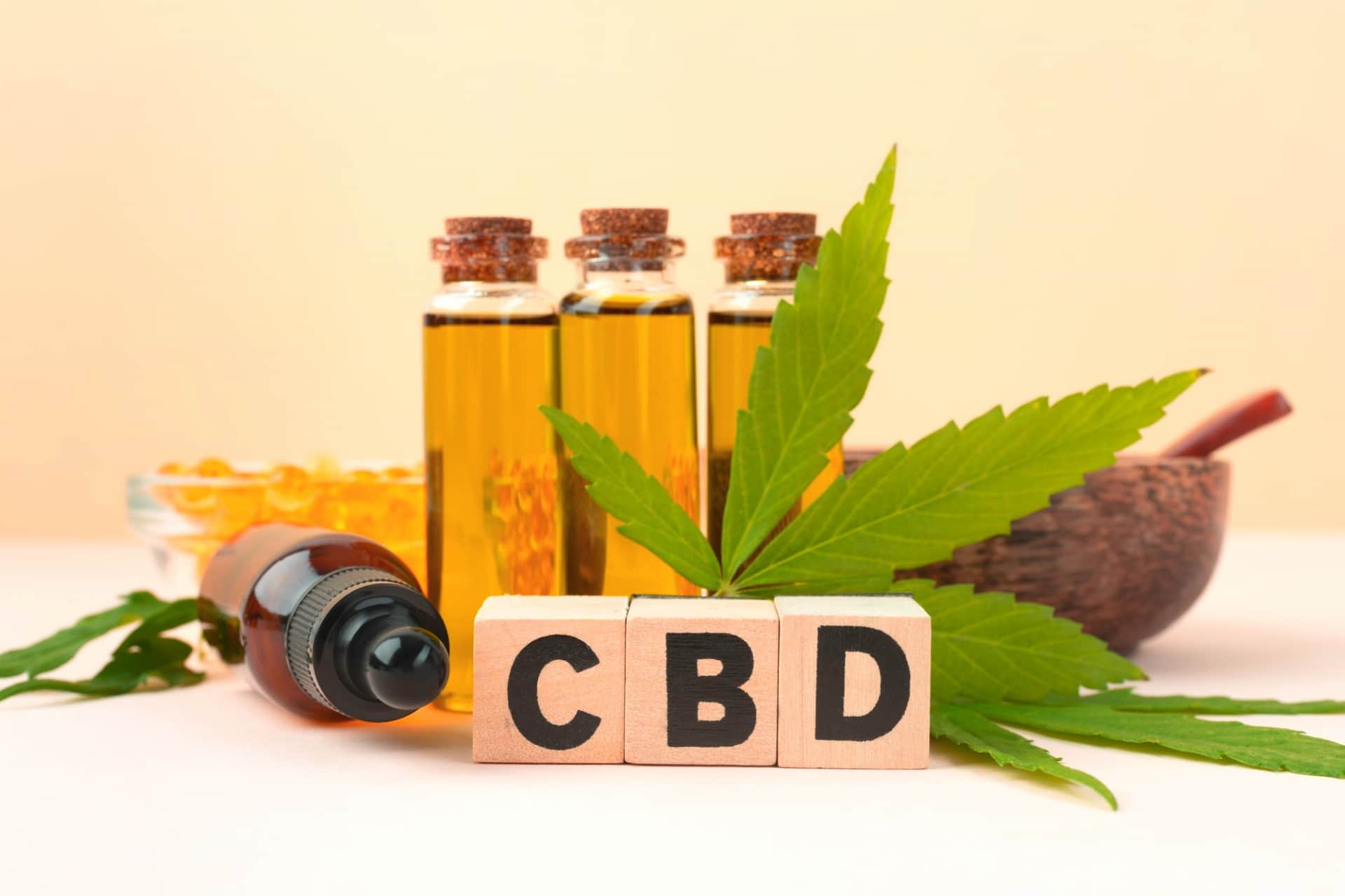 Cos'è il cbd? scopri le proprietà e i benefici